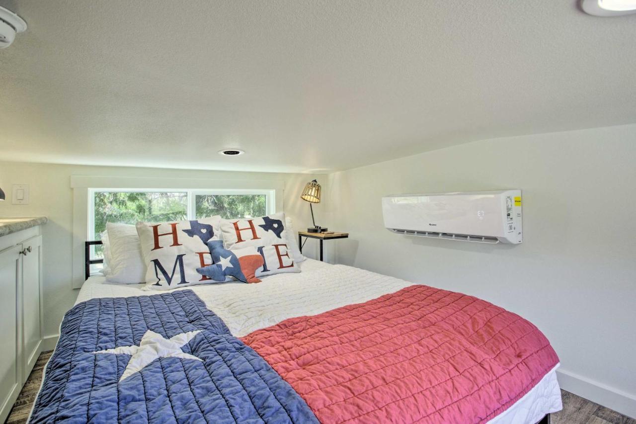 Cozy Mckinney Tiny Home With Porch And Fire Pit! Dış mekan fotoğraf
