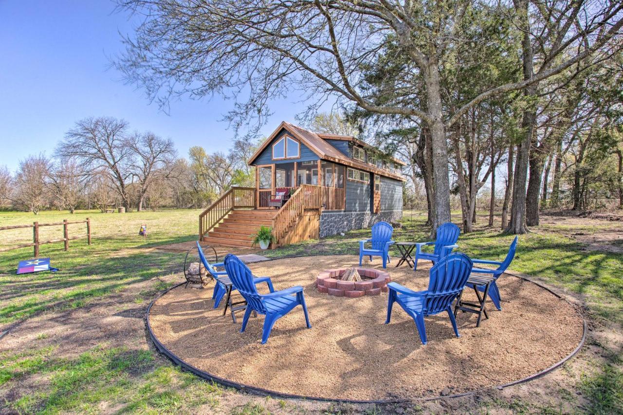 Cozy Mckinney Tiny Home With Porch And Fire Pit! Dış mekan fotoğraf