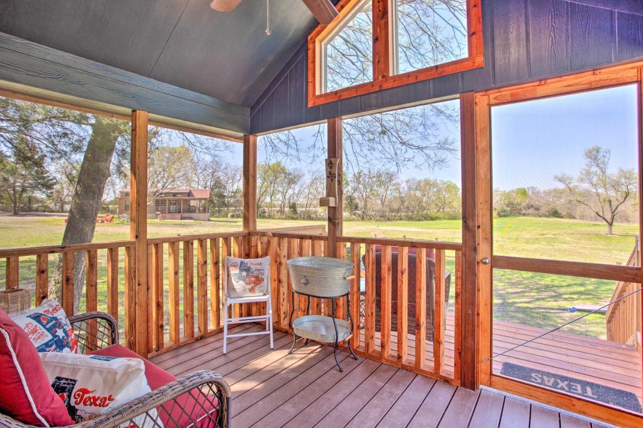 Cozy Mckinney Tiny Home With Porch And Fire Pit! Dış mekan fotoğraf